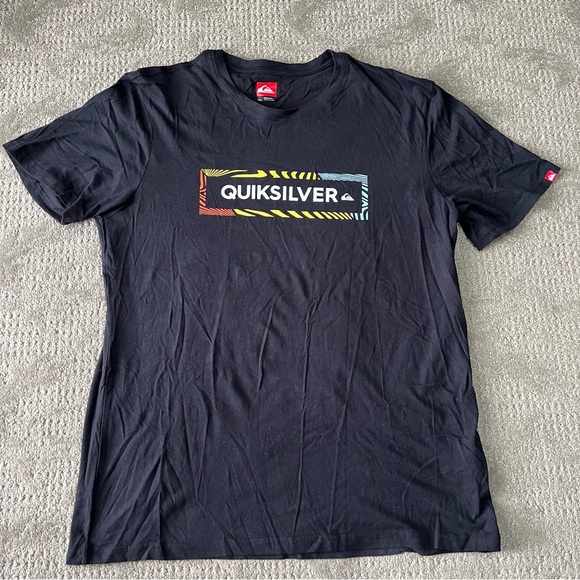 NWOT Men's Quicksilver Shirt size Large in Black - Picture 1 of 4